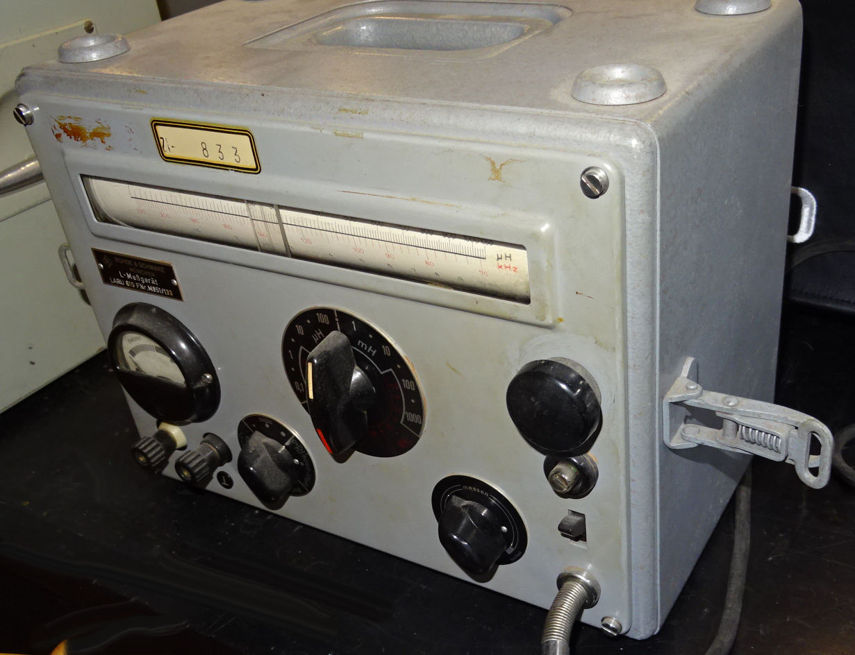 Front 04